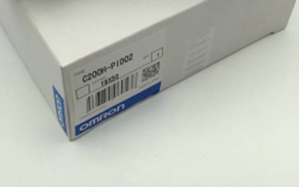 NEW OMRON C200H-PID02