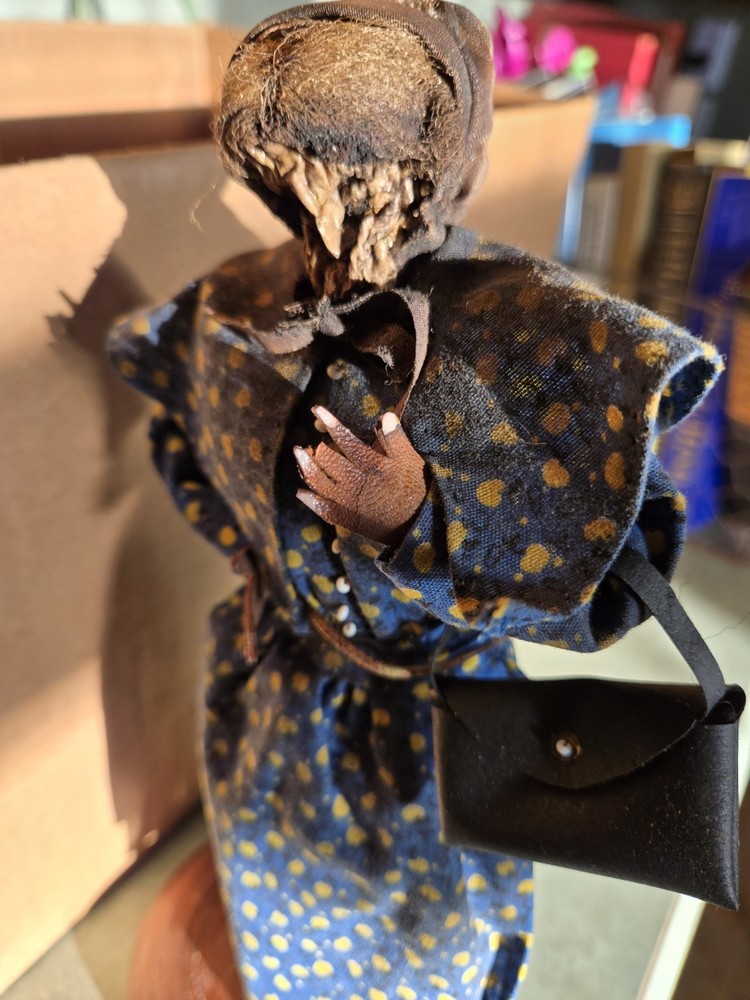 Primitive Dried Apple Face Doll