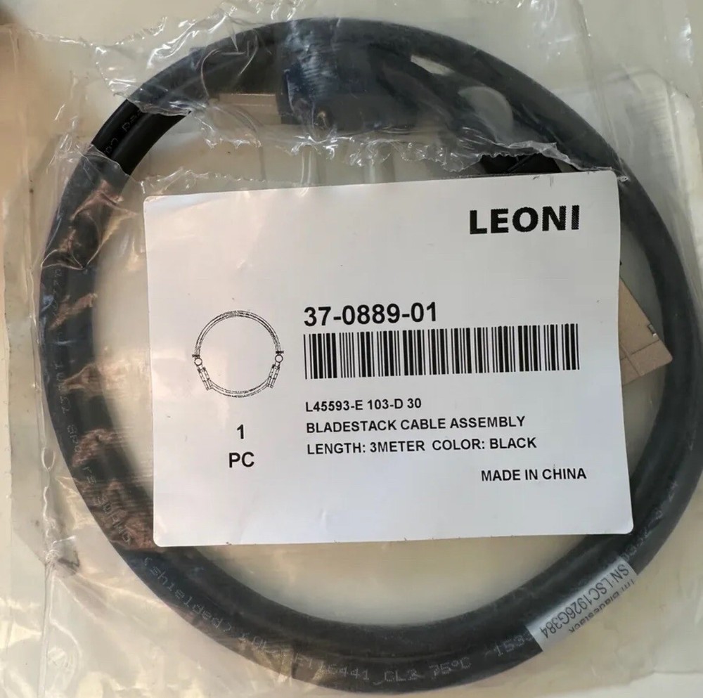 Leoni 37-0889-01,  Cisco CAB-STK-E-3M BladeStack Cable 3M stack , Open Box