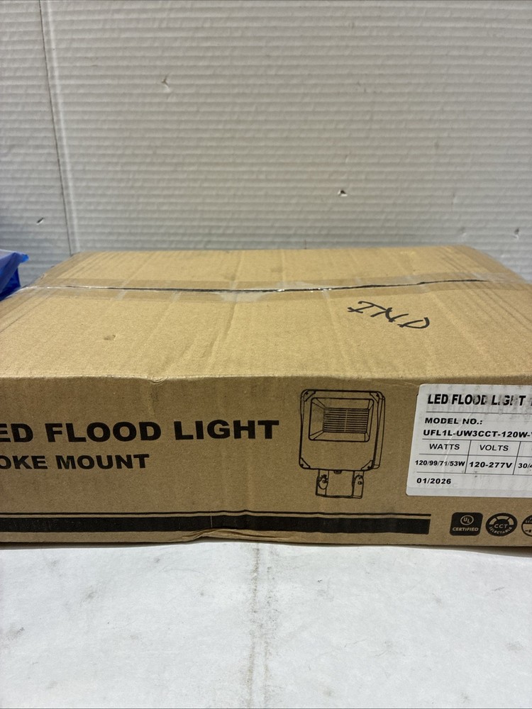 LED Flood Light Yoke Mount, Dark Bronze