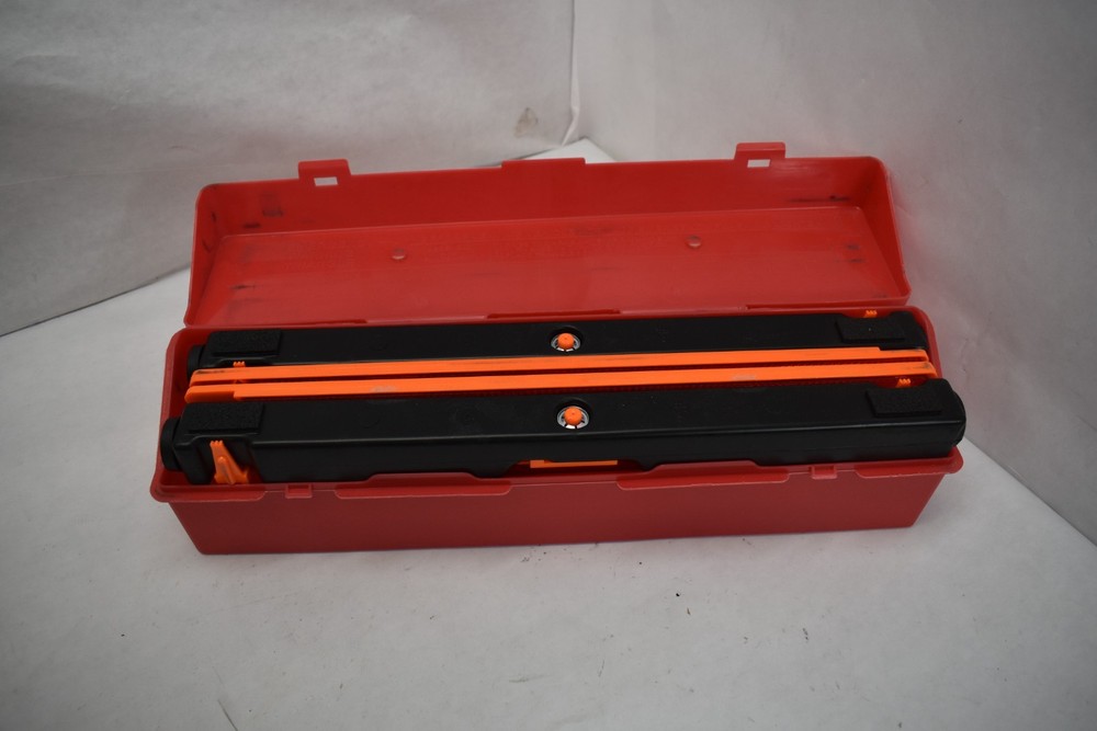 James King & Co Emergency Safety Warning Triangle Flare Kit Reflector Model 1005