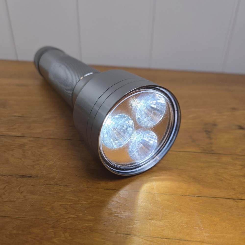 Energizer LED Metal Torch Flash Light 150 LUMENS