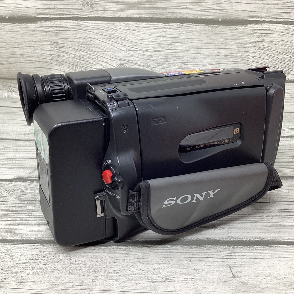 Sony Handycam Vision CCD-TRV32 Untested