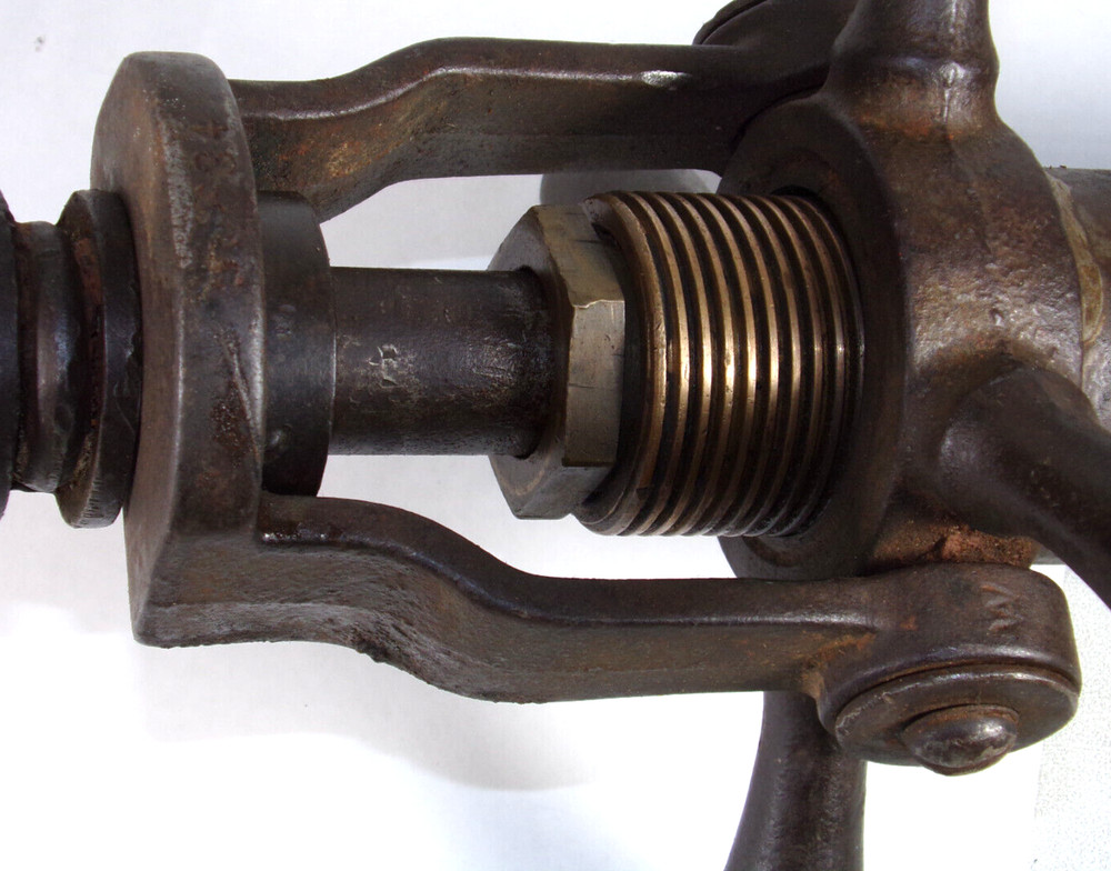 Mueller E4 Model No. 5 Drilling Machine