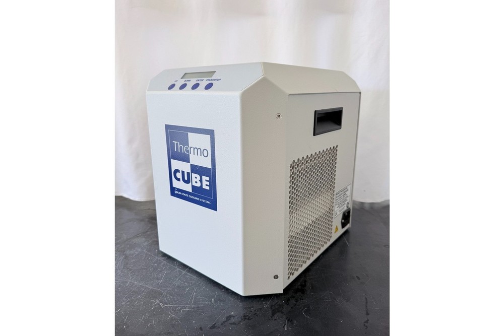 ThermoCube Chiller 400W - Solid State Thermoelectric Recirculating System
