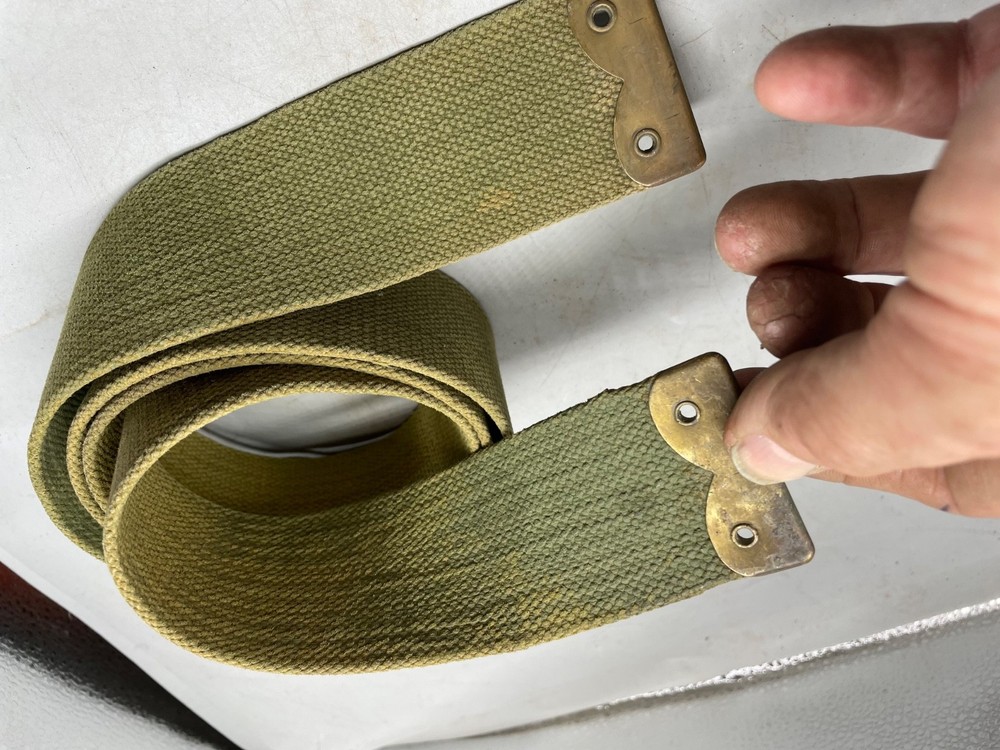 WW1 1908 Pattern British Army Webbing Shoulder Strap in Khaki- 49" Long Original