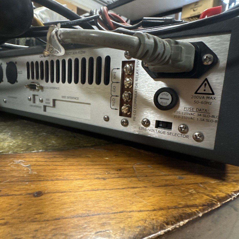 Valhalla Scientific 4300C Programmable Micro-Ohmmeter W Extras. Working!