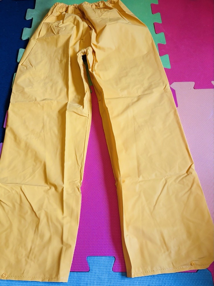 Endurance Rainmaster Two-piece Suit ,Yellow, Large