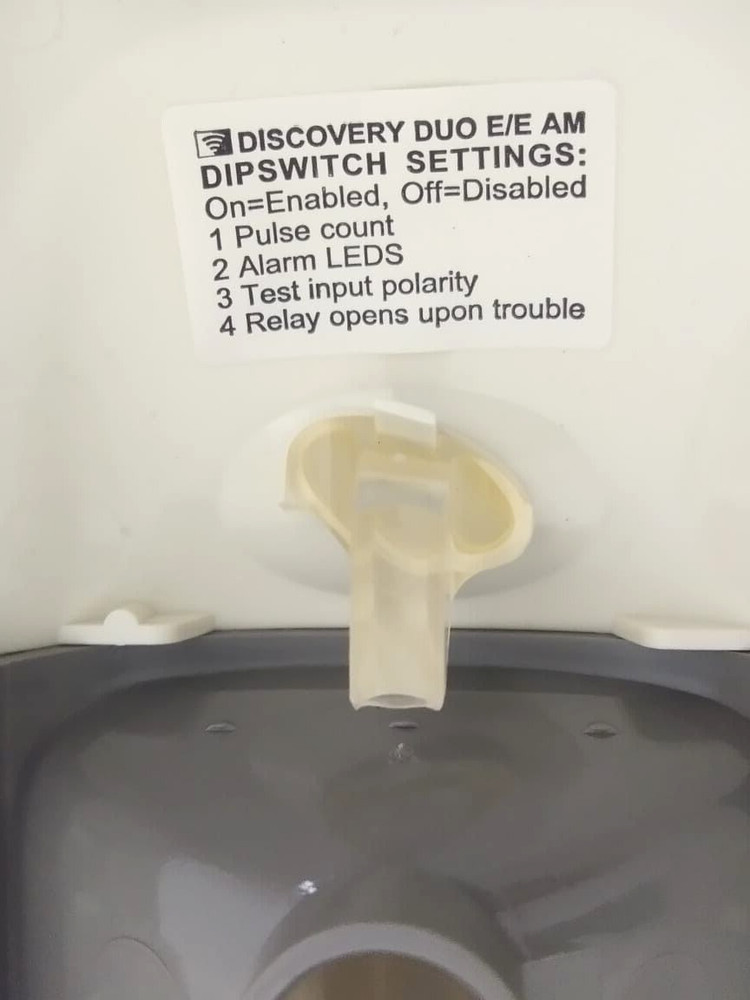 UNI-SAFE ELECTRONICS 805 BNWAS MOTION SENSOR