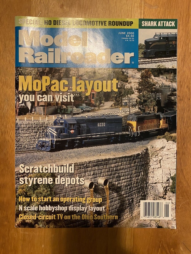 Model Railroader Magazine January 2000 MoPac Layout