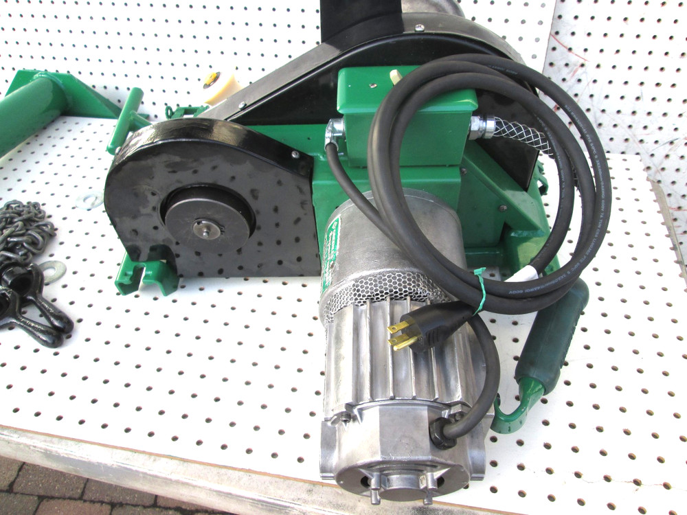 Greenlee 6001 Super Tugger Cable Puller 6500 lbs with floor mount Ready to pull