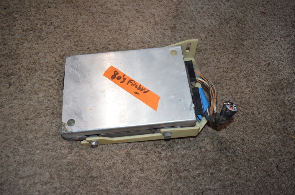 1982 CHEVROLET CAMARO ENGINE COMPUTER ECU ECM WITH CHIP HARNESSES 1225950