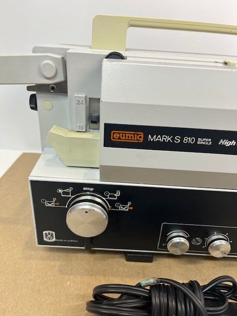 Vintage.Eumig MARK S 810 8mm Projector. Untested, powers on.