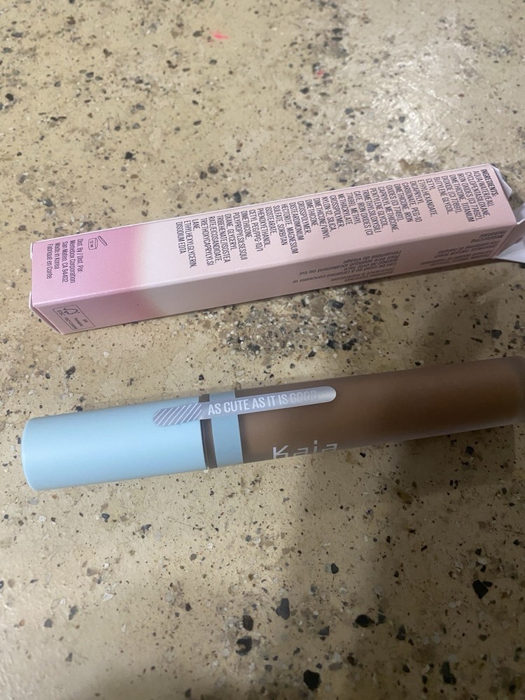 Kaja Don't Settle Flexible & Seamless Concealer Chai Pudding 0.21oz