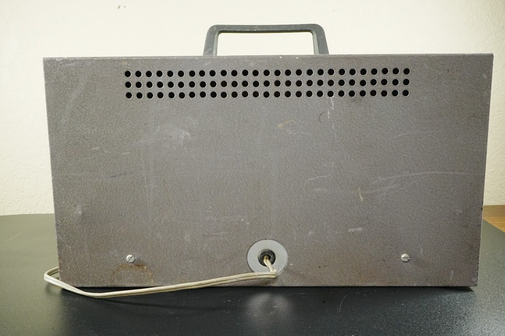 Heathkit Audio Generator Model AG-8