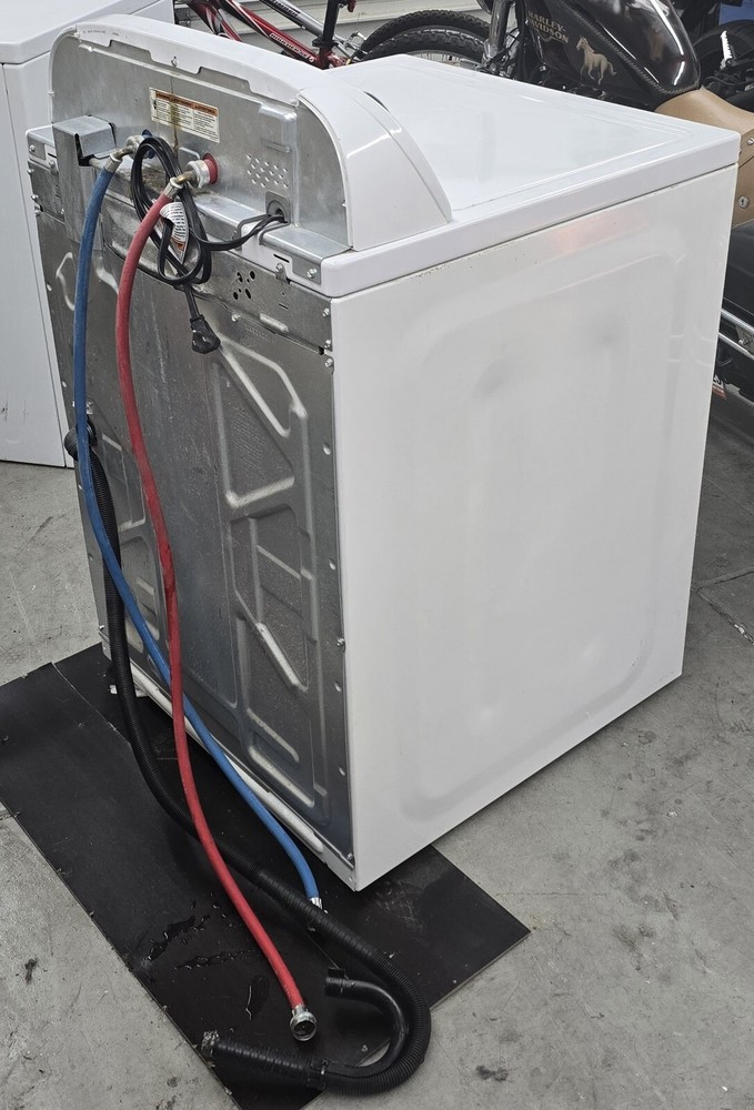 Whirlpool - used washer and dryer set