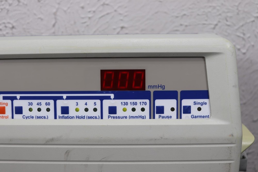 Huntleigh FP5000 DVT Pump