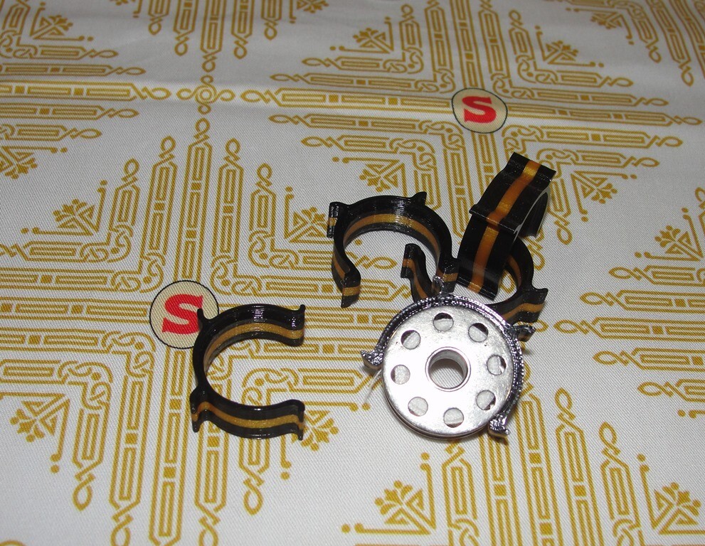 Singer Featherweight Sewing Machine ' Bobbin Kit '