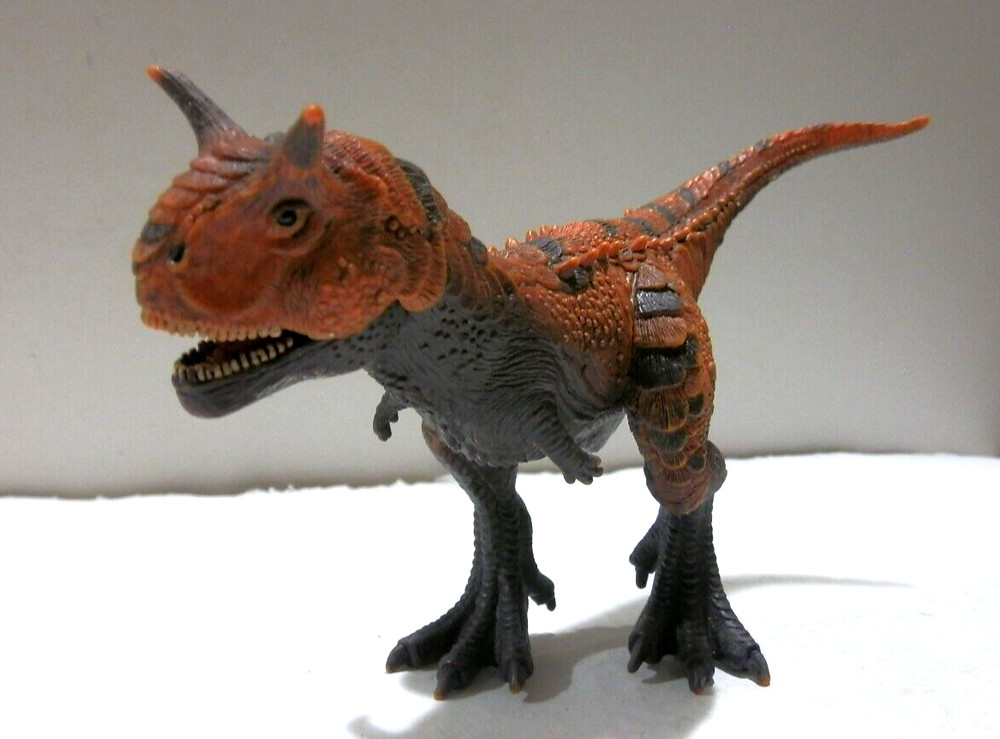 2016 Schleich 9" Carnotaurus Bull Dinosaur