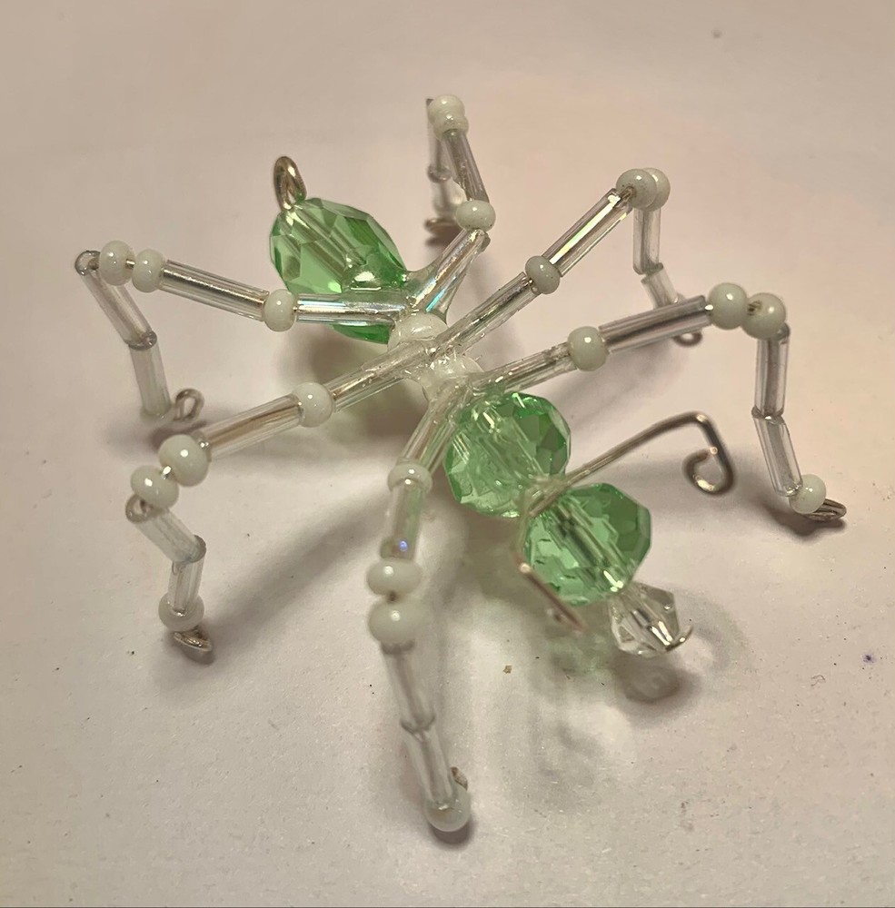 Handmade Bead & Wire GREEN ANT