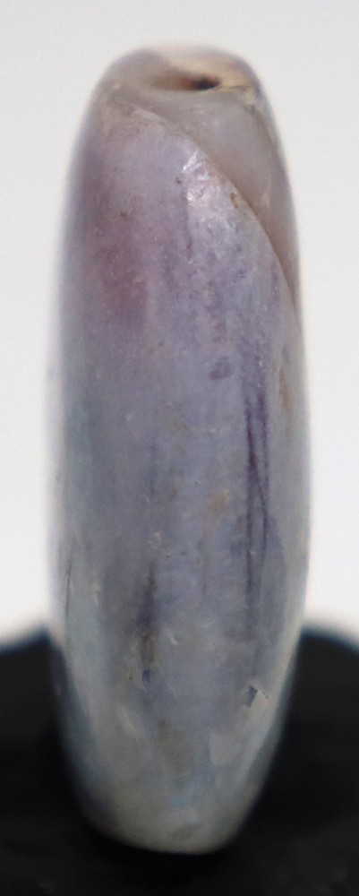 Ancient Tibetan Agate Stone Bead with rare Pattern in good Condition