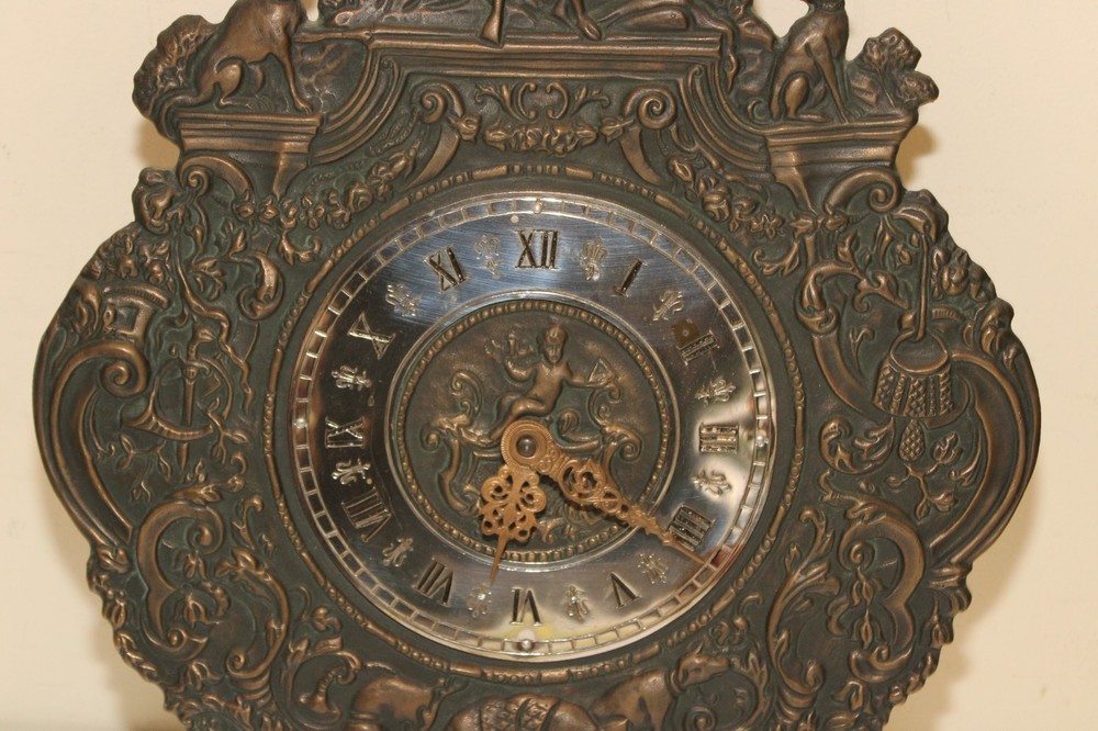 German Black Forest wall clock, Repousse Bronze Hunting Weights Pendulum