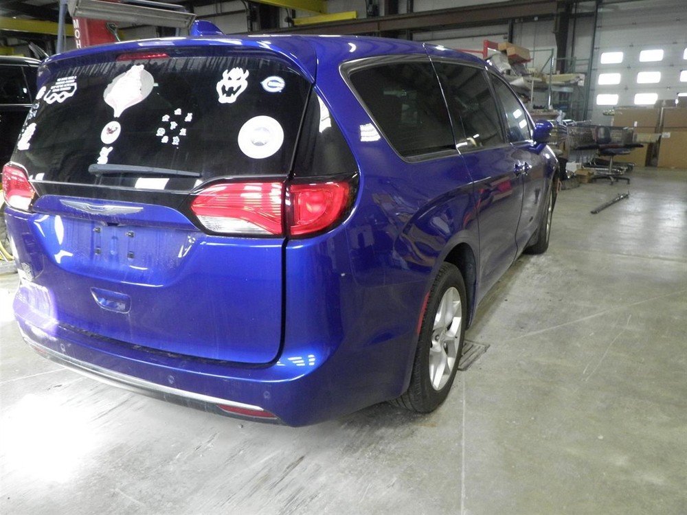 2020 Pacifica Speedometer 1623946