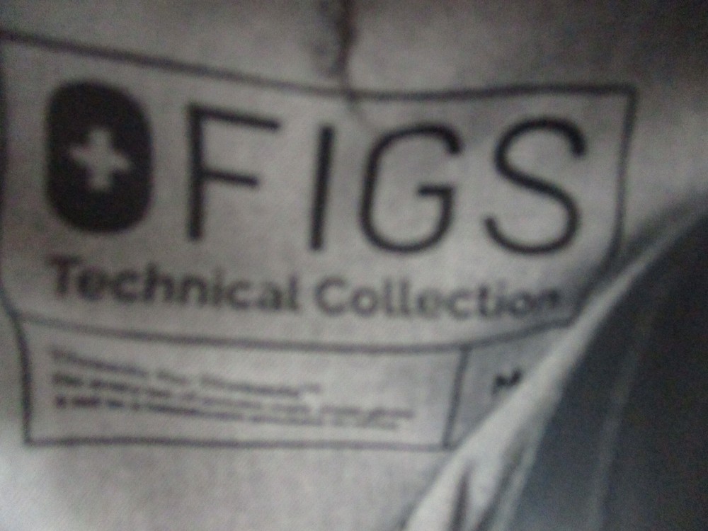 Figs Technical Collection Set Medium Gray Cargo Top Bottoms 2 Piece