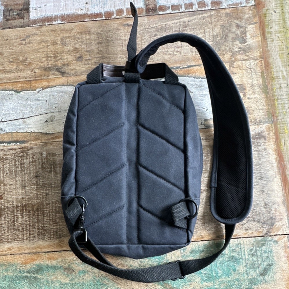 Nutsac Waxed Classic Sling