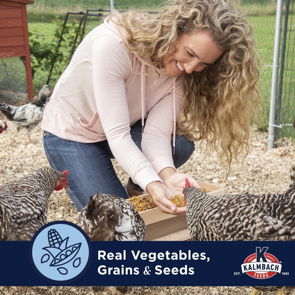 Extraordinary Whole Grain Layer Feed for Chickens, 30 lb