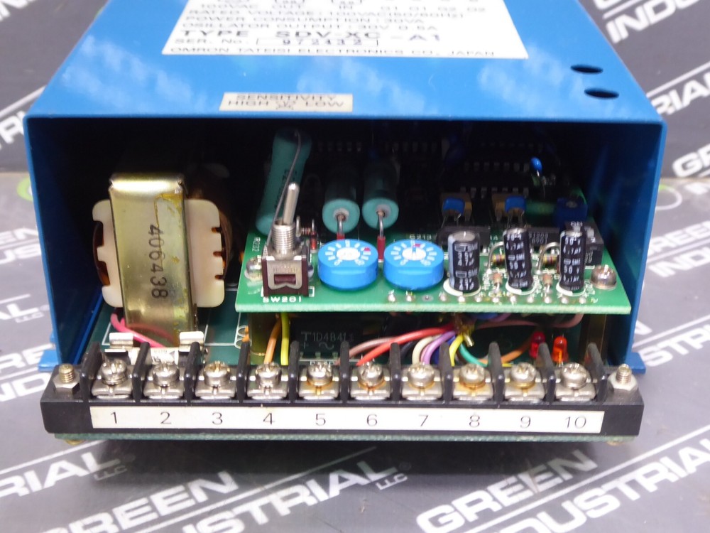 USED Toyoda / Omron SDV-XC-A1 Touch Amp Voltage Sensor