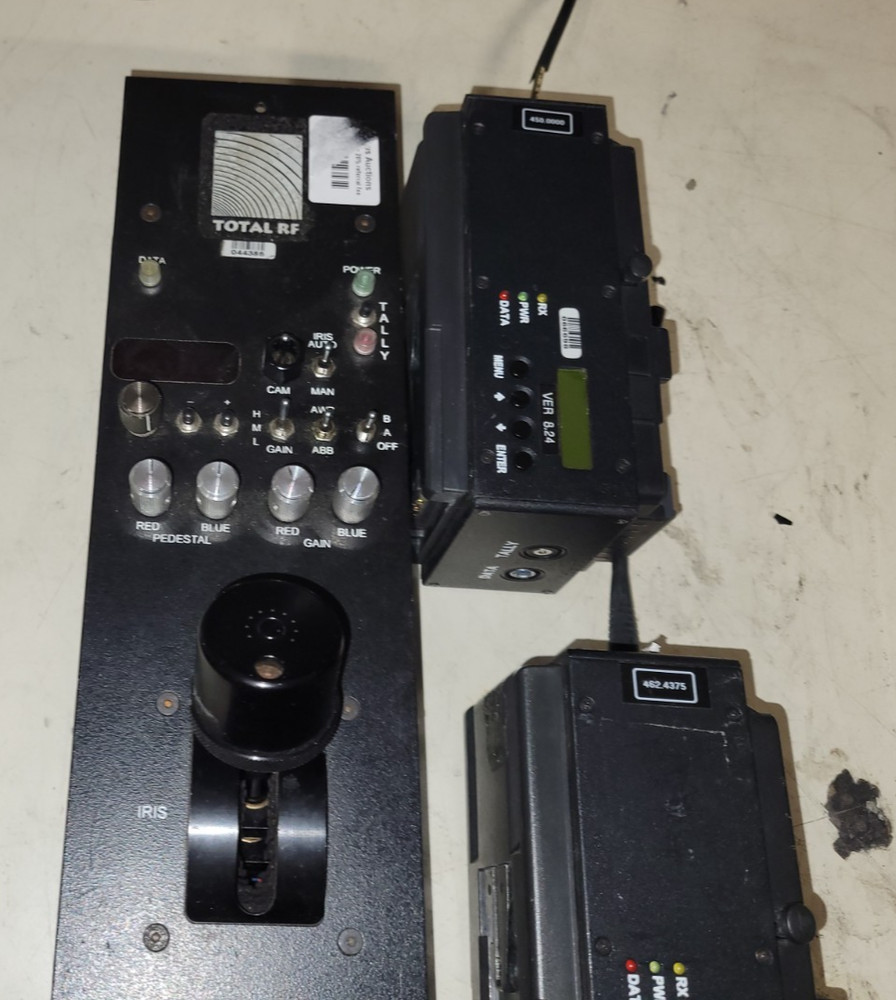 Total RF Camera Control panel with 2x V-mount camera receiver for data and tally