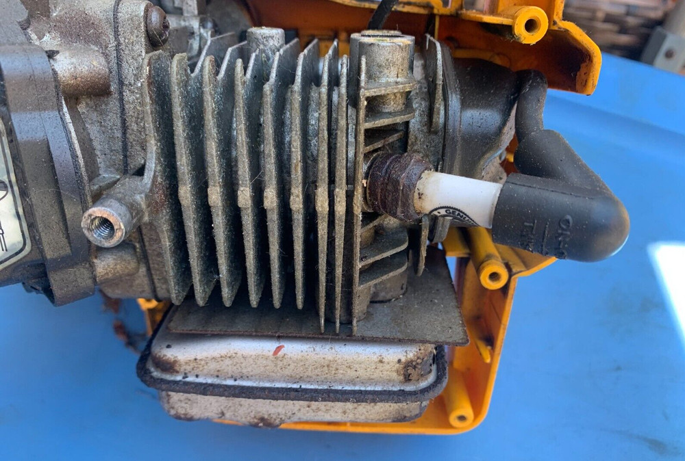 CUB CADET CC 4175 Engine