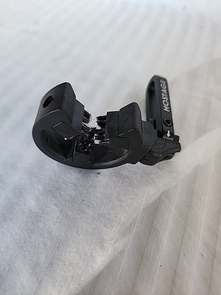 Hostage Arrow Rest Bow Archery Hunting