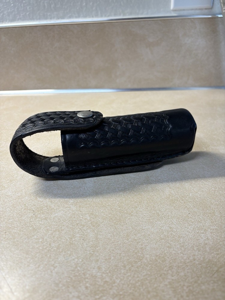 Leather Safety Speed Baton Holder