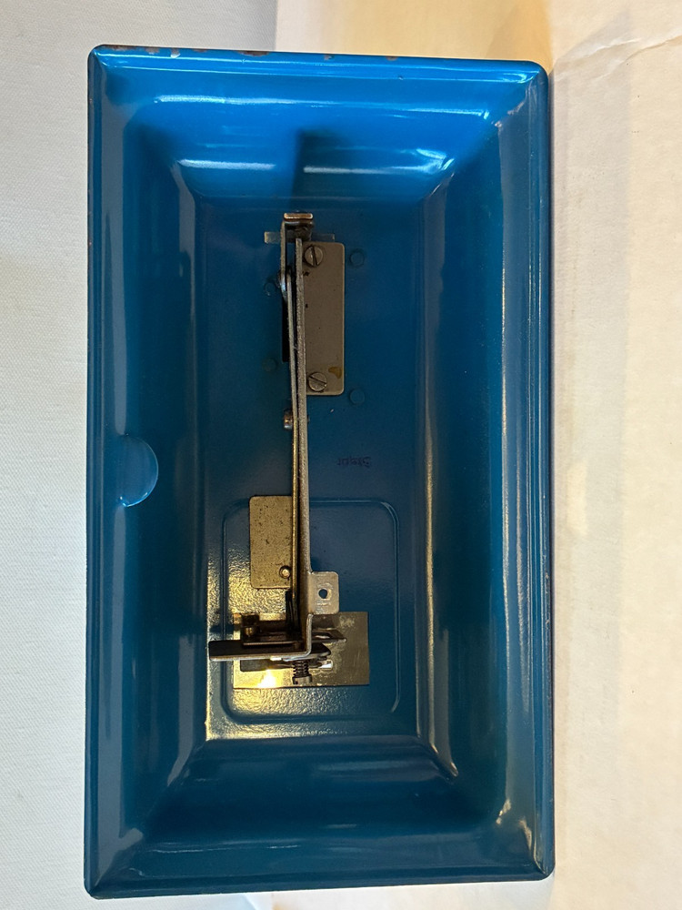 KAY-AN-EE Sew Master Machines US. Zone Berlin 2 Different Models w/ Boxes