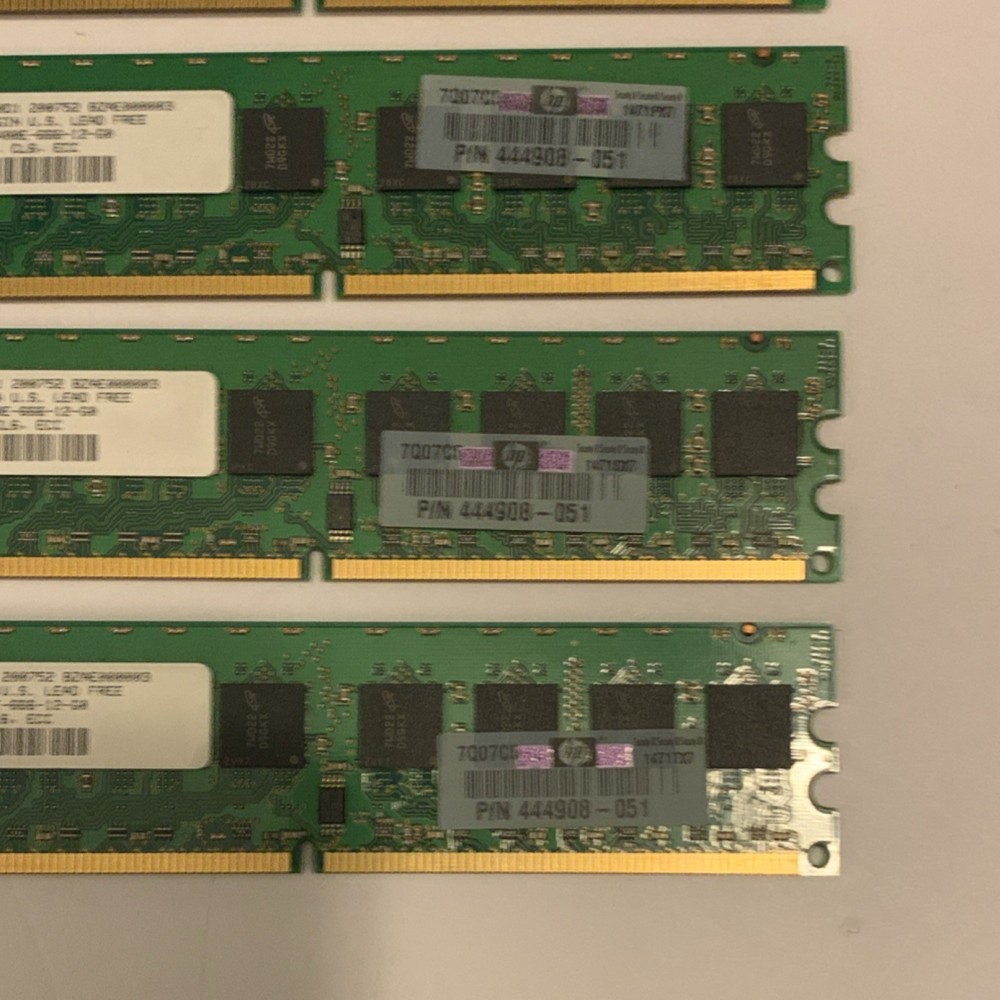Micron 4GB (4x1GB) DDR2 ECC DIMM PC2-6400E Server Memory MT18HTF12872AY-800E1