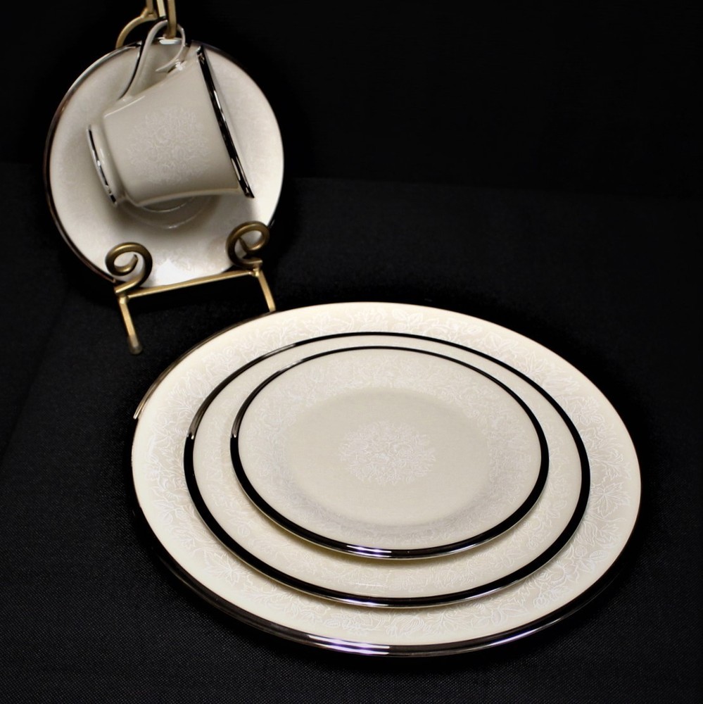 Lenox Moonspun 5-Piece Place Setting – Platinum Trim | Multiple Sets Available