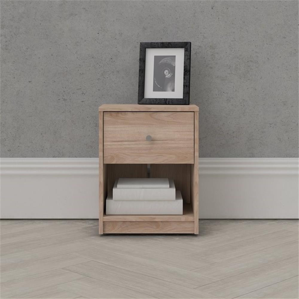 4 Piece Bedroom Set in Jackson Hickory