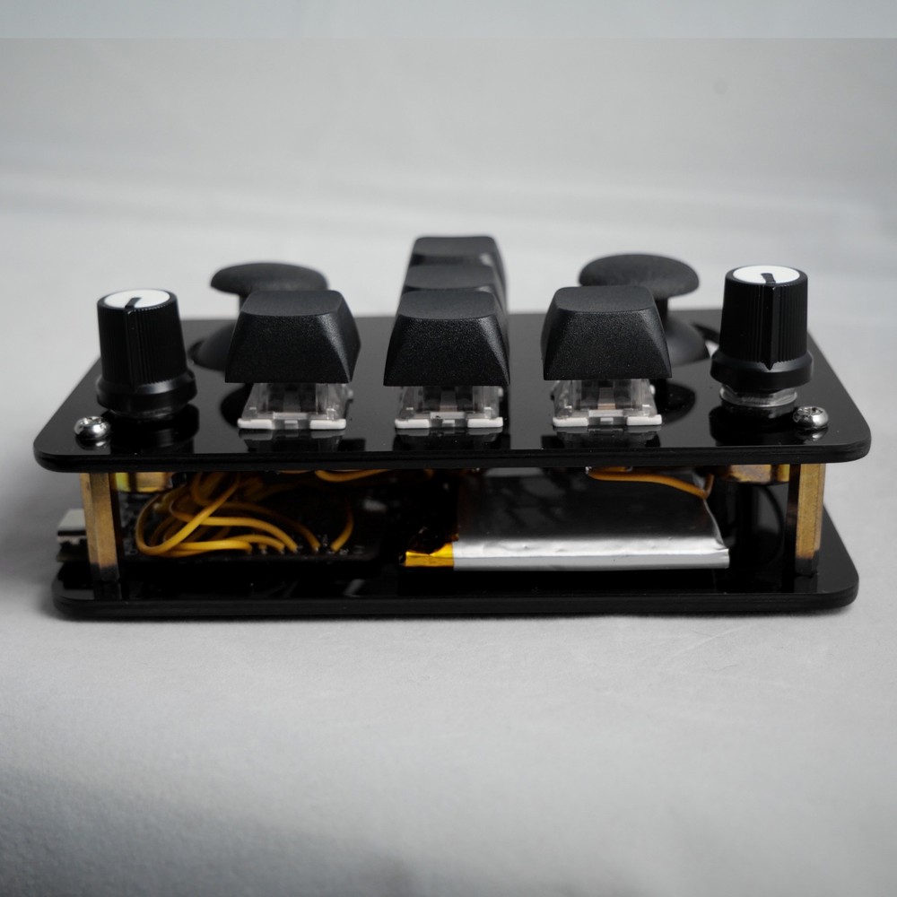 madMidi Acrylic Wireless Midi Controller