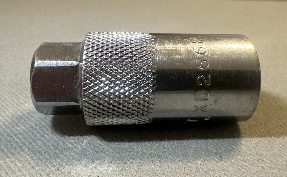 MAC TOOLS 13/16 Spark Plug Socket, 3/8" Drive, XD266P