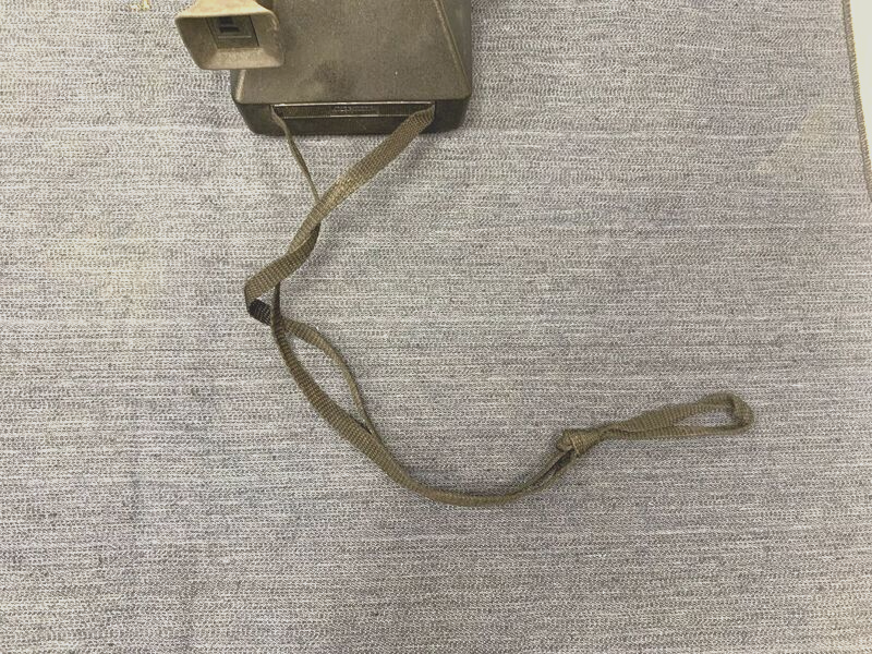 VINTAGE POLAROID ONE STEP POLAROID CAMERA
