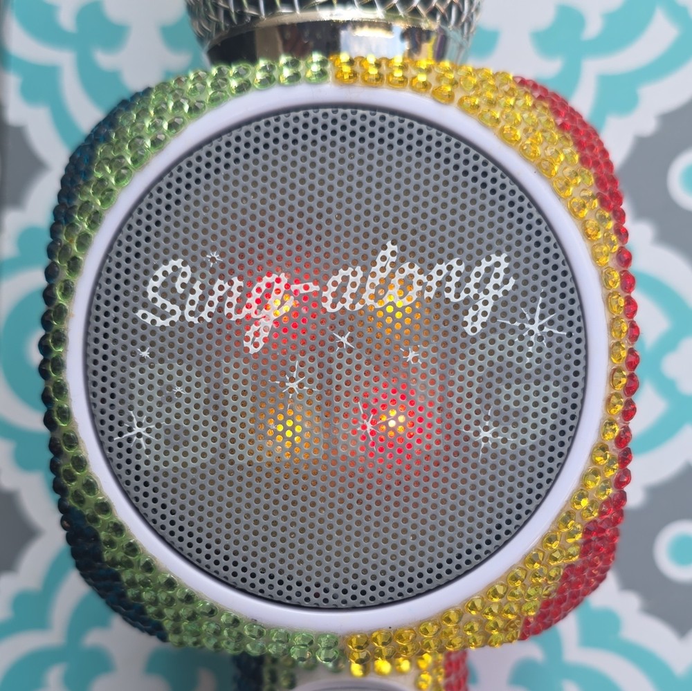 Sing-along Wireless Karaoke Microphone Handheld Multicolor LED Echo USB 3.5mm