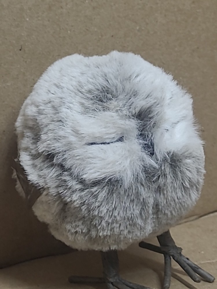 Target Spirit Bird ..small Round Light Grey