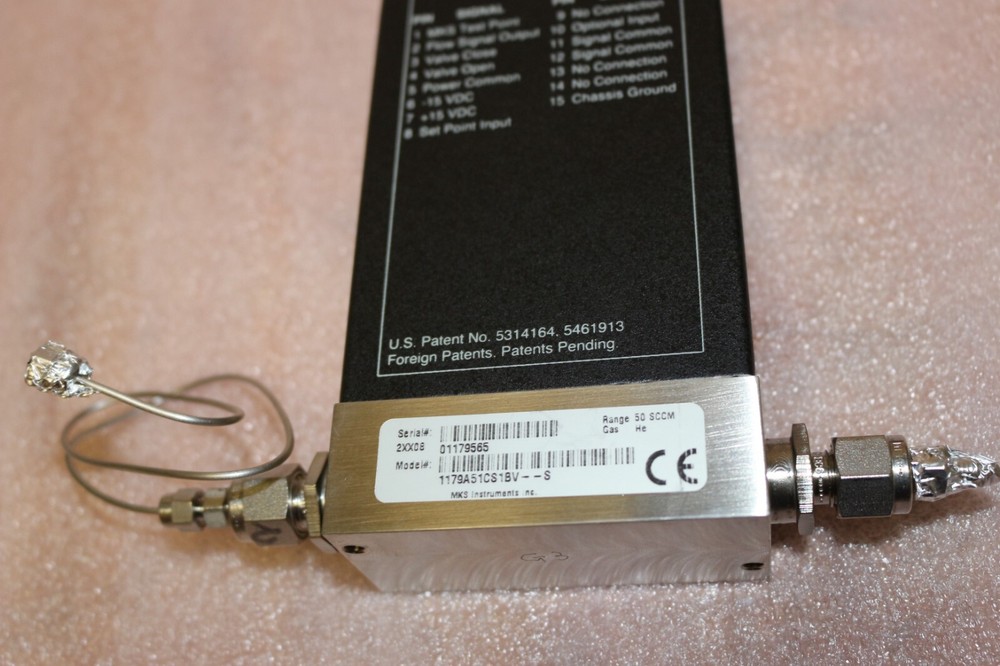 MKS Instruments 1179A51CS1BV-S Gas: He Flow: 50 sccm Mass-Flo Controller