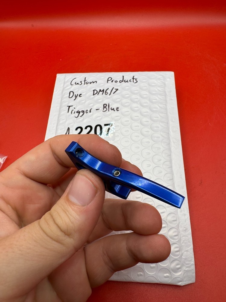 Custom Products Dye DM6/7 Trigger-Blue