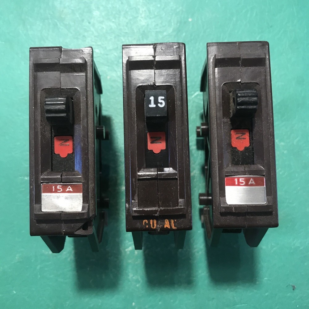 Lot Of 3 15 Amp Single Pole Breakers Continuity Tested