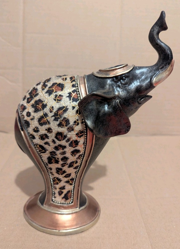 Vintage Elephant Richard Ward Clock