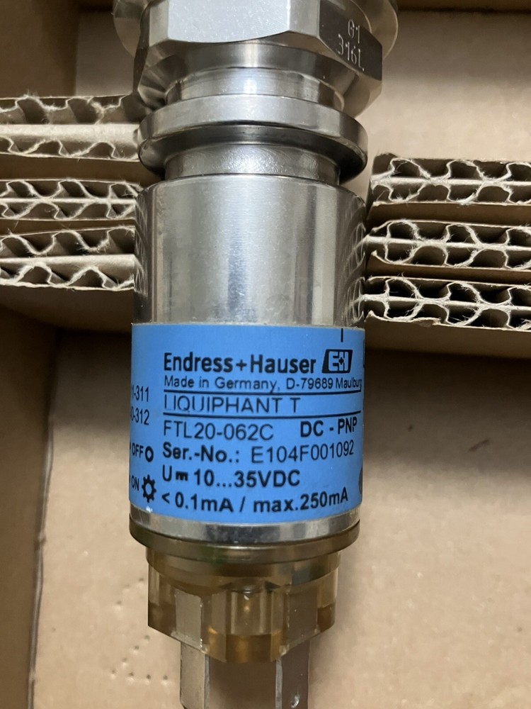 Endress+Hauser FTL20-062C Liquiphant 20 Point Level Switch 52008741