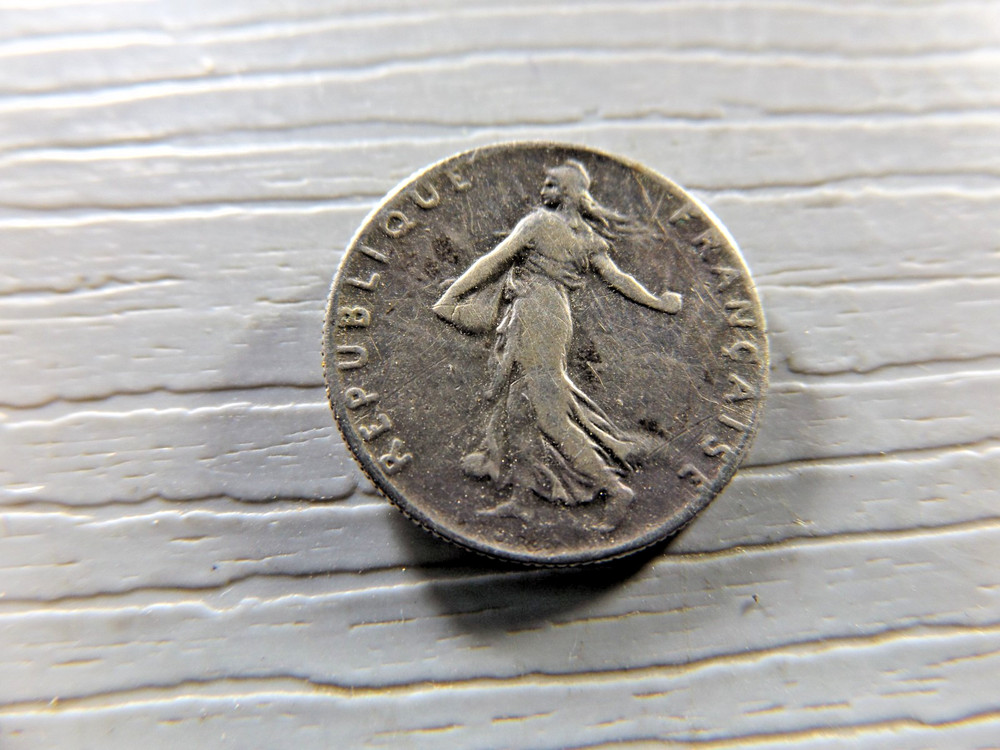 France 1915 50 Centimes Has Solder Spot